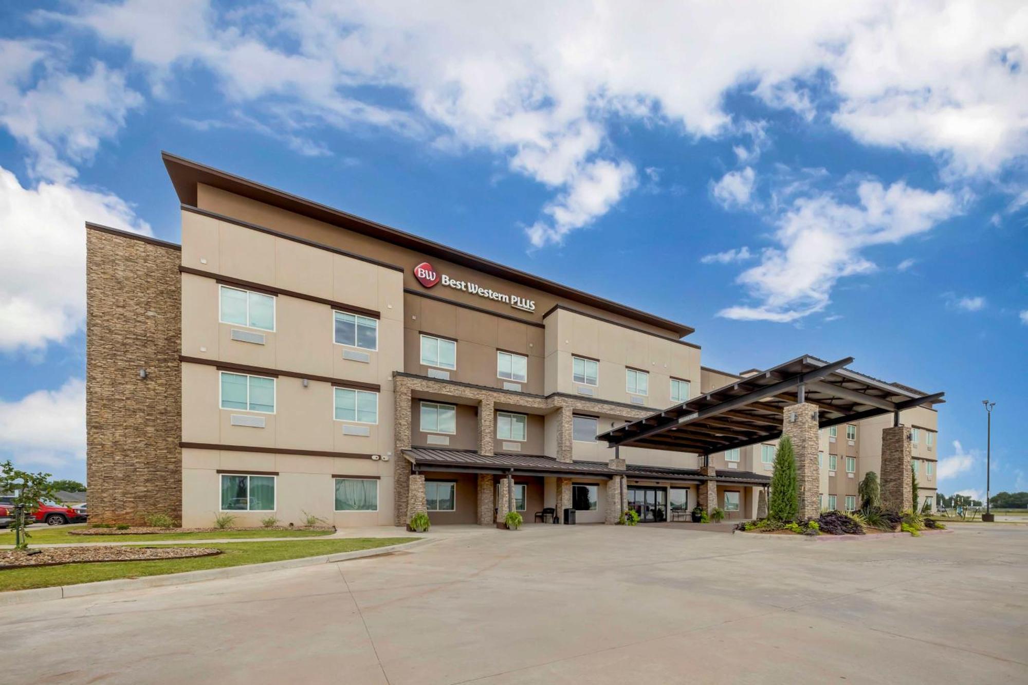 Best Western Plus Chickasha Inn Extérieur photo